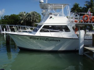 Dive boat